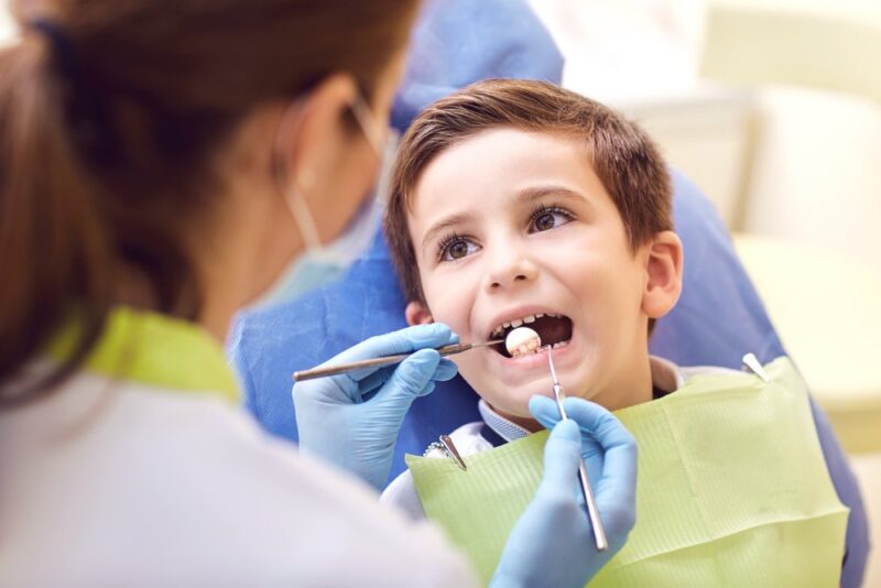 Как часто посещать детскую стоматологию для профосмотра